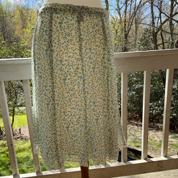 Pierre Cardin Polka Dot & Lace Skirt 10 FREE SHIP - Picture 4 of 4